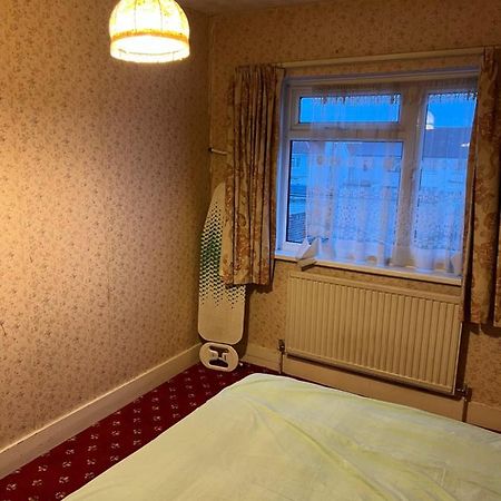 Apartmán Whitby Road House Canvey Island Exteriér fotografie